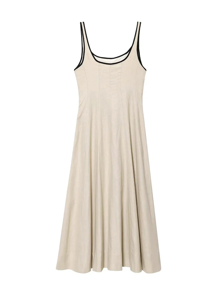 White Minimalist Maxi Dress | Effortless Summer Outfit