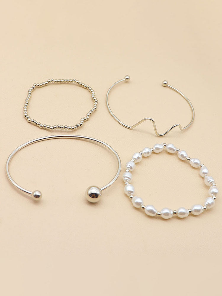 Four Piece Pearl Elagant Bracelet