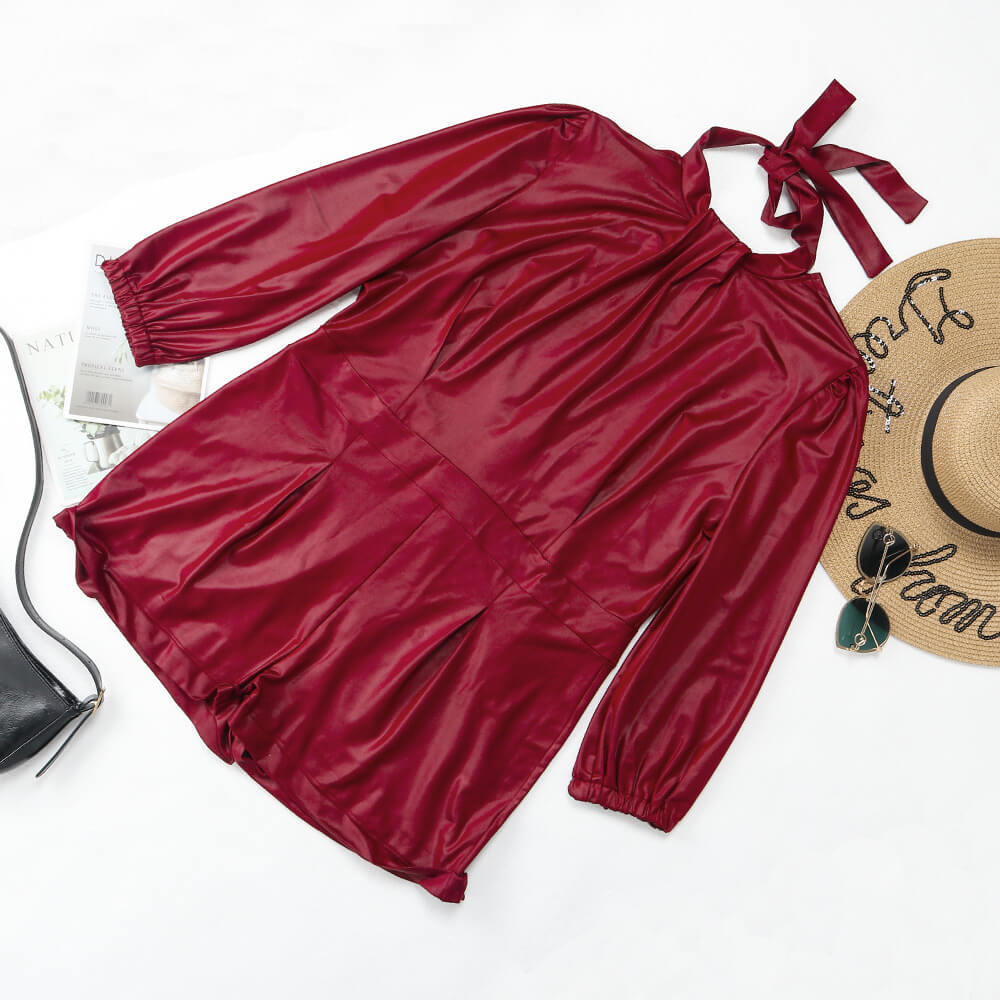 Halter Neck Long Sleeve Backlesss Romper