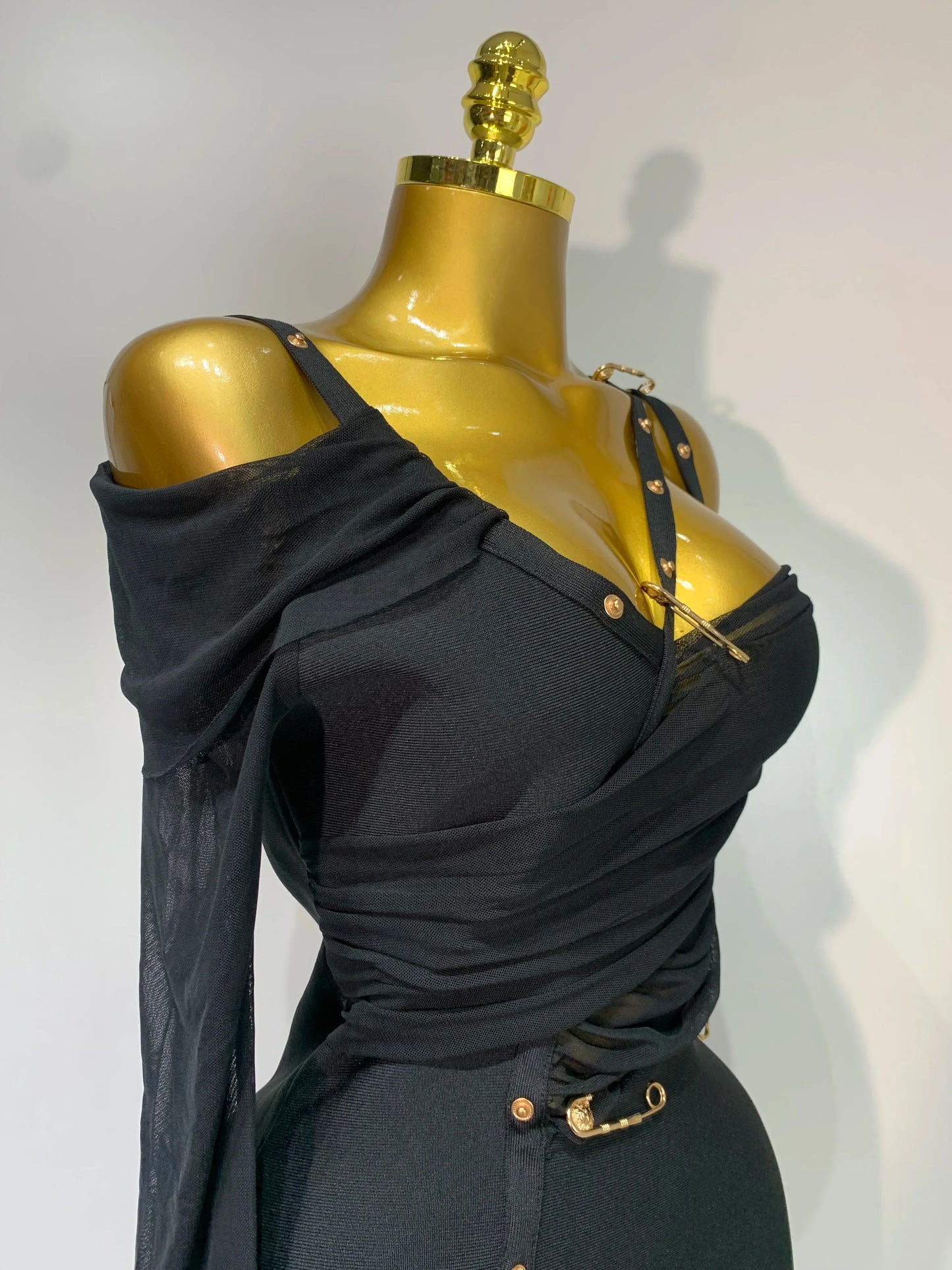 Black One-Shoulder Long Sleeve Bodycon Dress