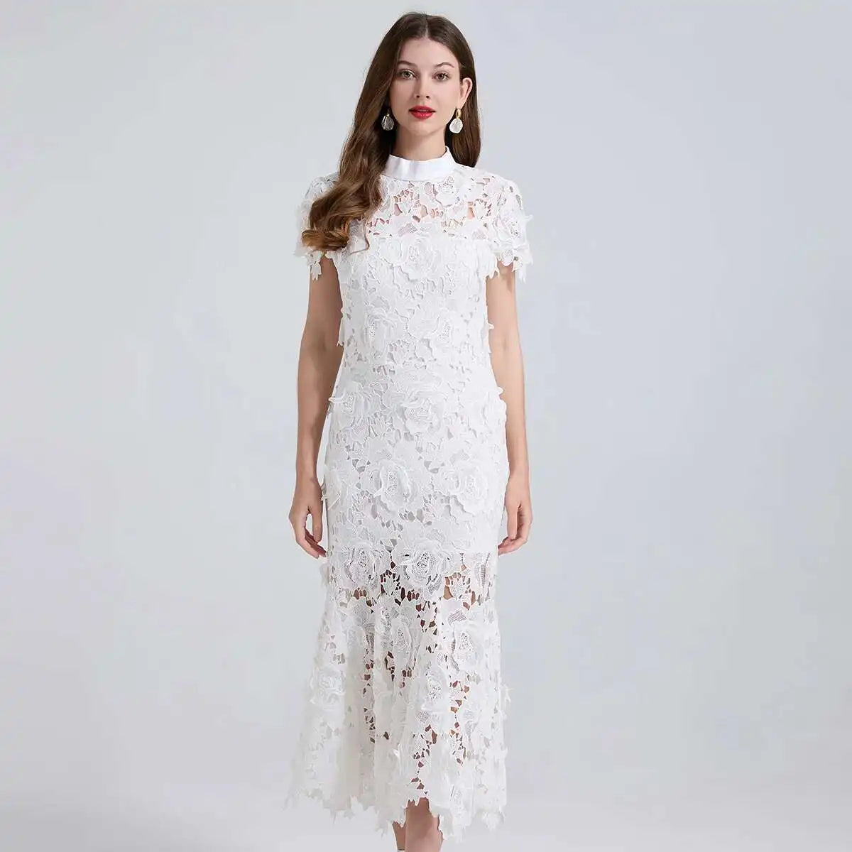 Embroidered Lace Mermaid Dress – Elegant Formal Fishtail Gown with Short Sleeves