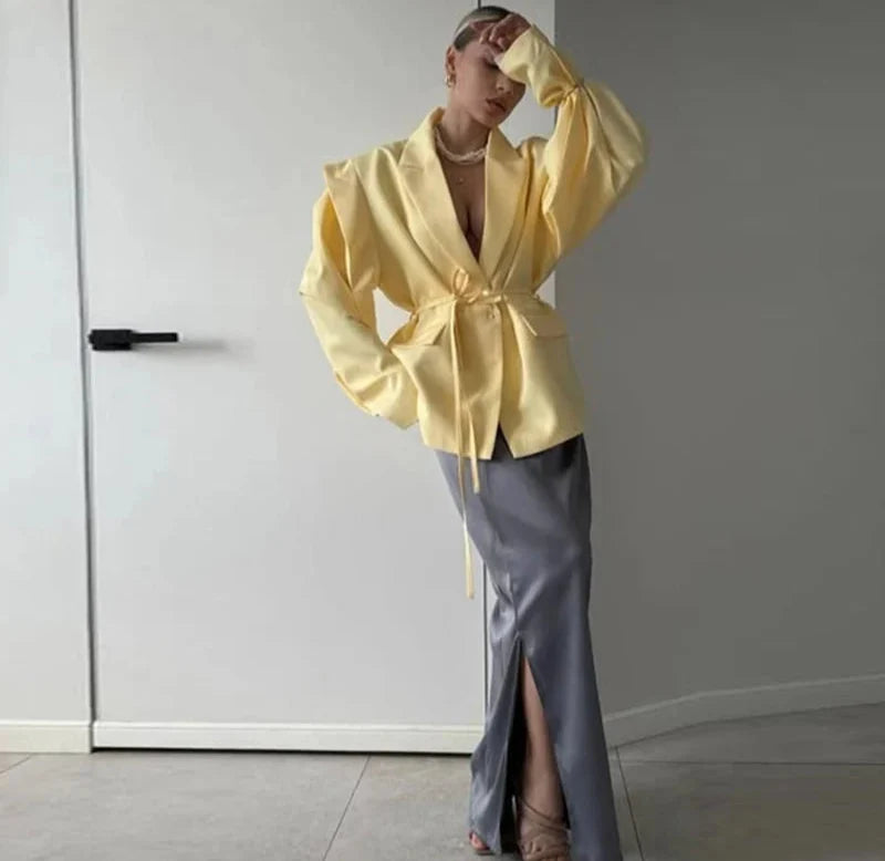 Oversized Blazer with Belted Waist – Light Cotton Blend