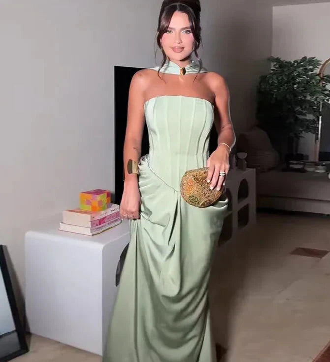 Elegant Strapless Green Evening Dress – Slim Fit Floor-Length Gown for Spring/Summer