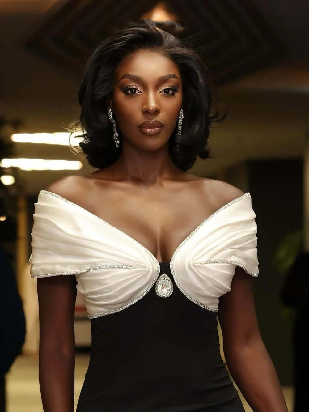 Luxurious Black and White Collision Strapless Maxi Dress with Diamond Embellishments