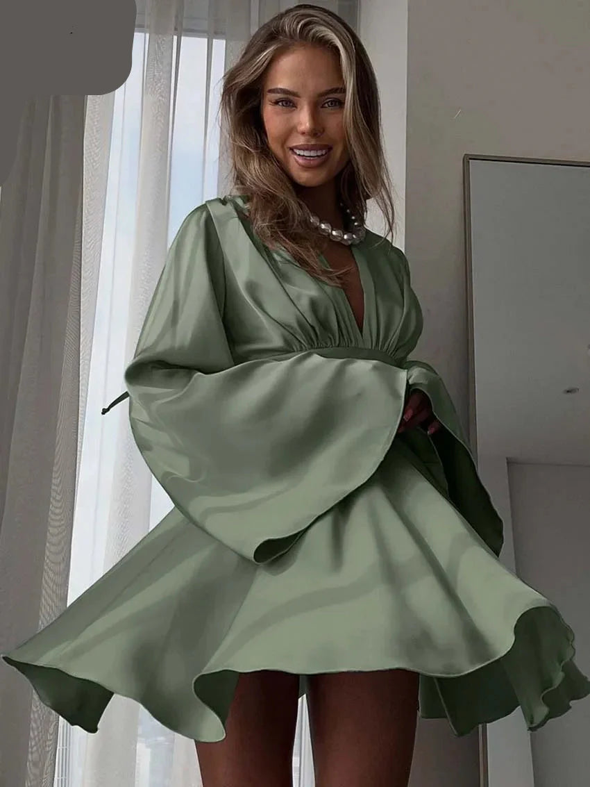 Elegant Green Satin V-Neck Pleated Mini Dress