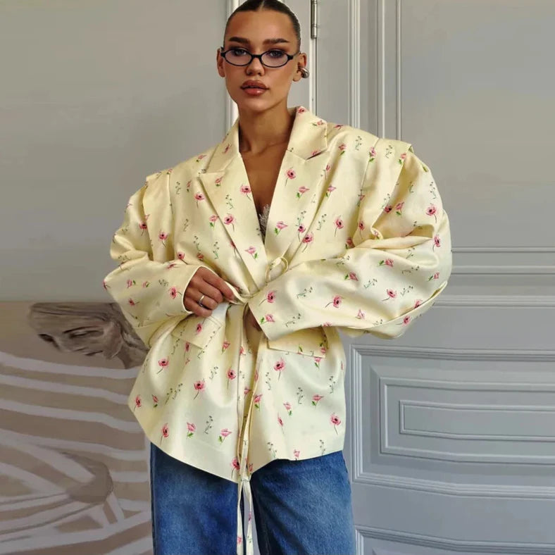 Oversized Blazer with Belted Waist – Light Cotton Blend