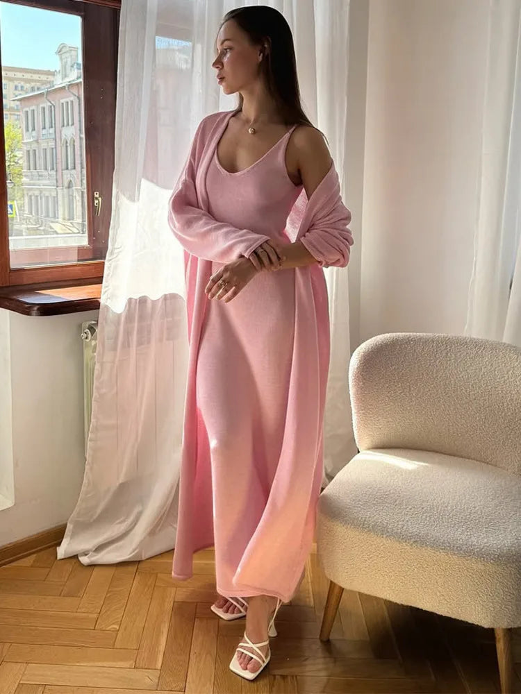 Pink Knit Maxi Dress & Cardigan Co-Ord Set – Elegant 2-Piece Winter Look