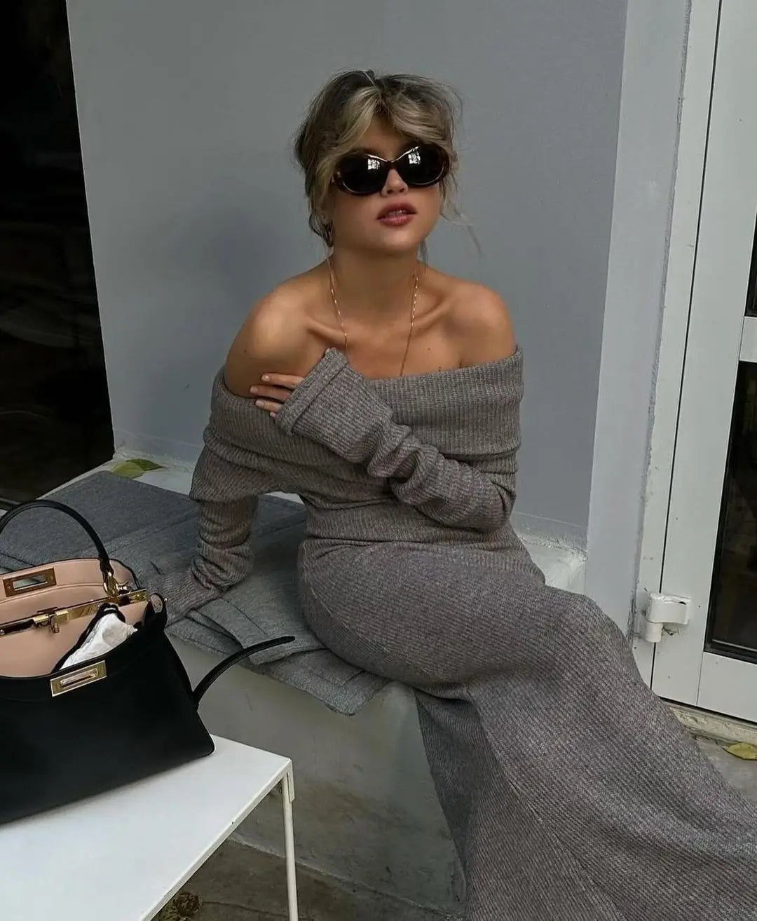 Off-Shoulder Slim Knit Maxi Dress