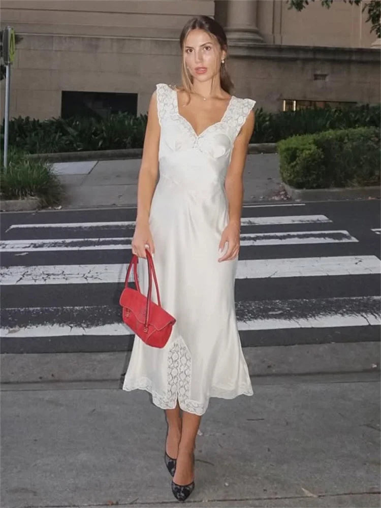 Patchwork Satin Lace Maxi Dress – Elegant V-Neck Evening Gown