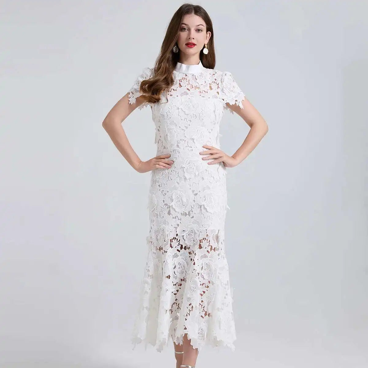 Embroidered Lace Mermaid Dress – Elegant Formal Fishtail Gown with Short Sleeves