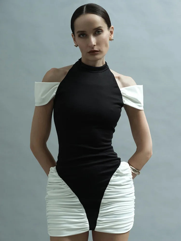 Black & White Off-Shoulder Patchwork Mini Dress – Ruched Pleated Club Look