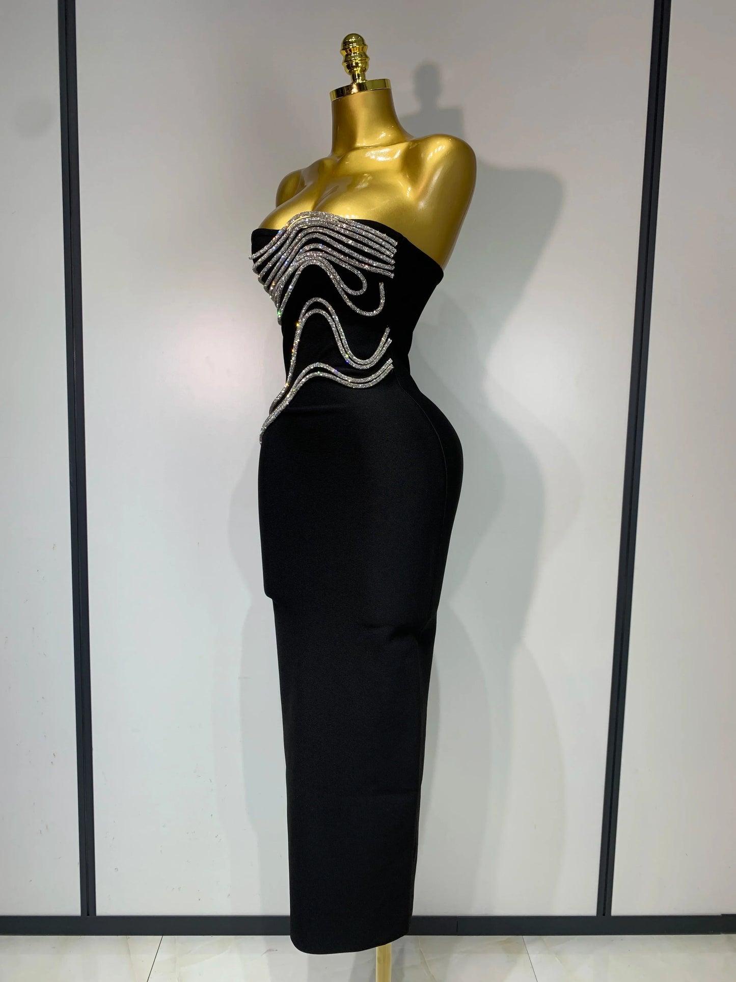 Strapless Diamond Bodycon Gown – Red Carpet