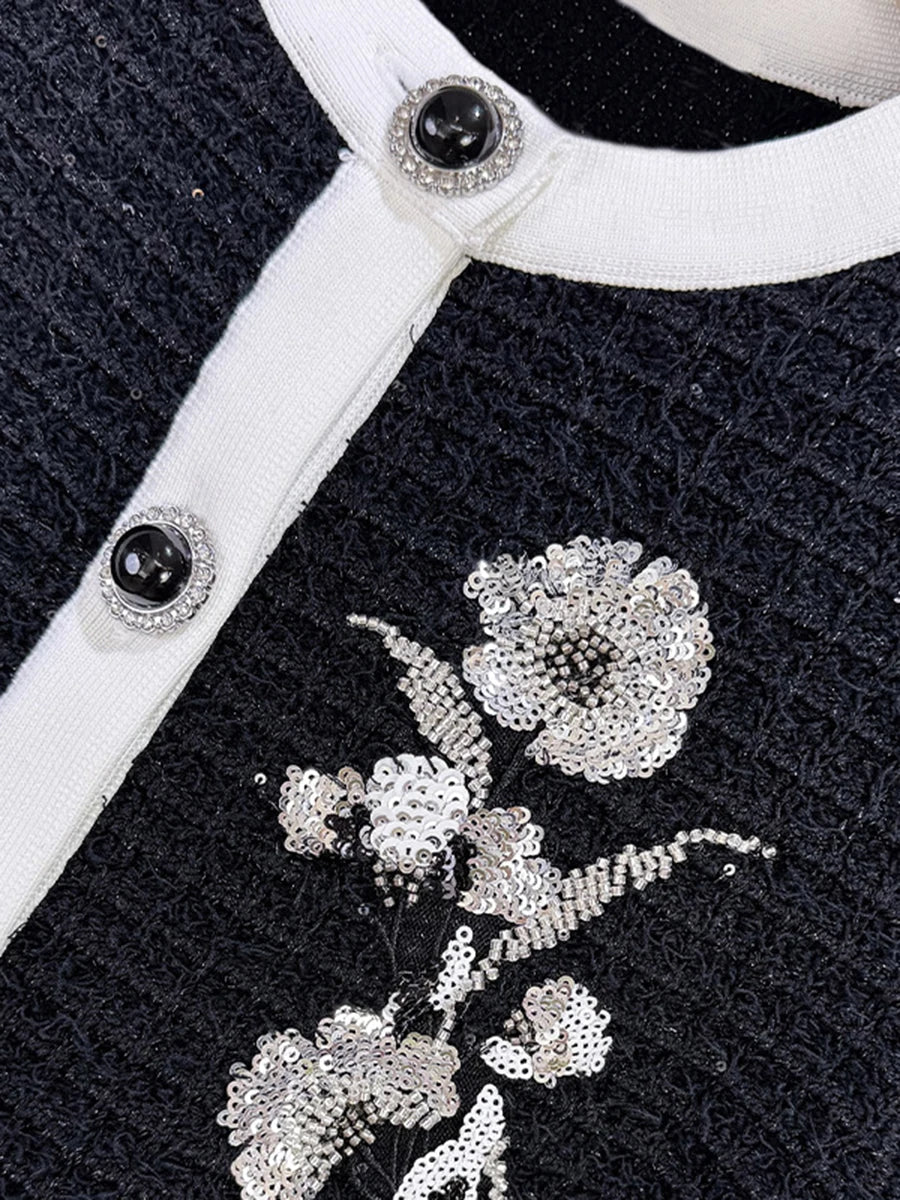 Embroidered Round Neck Short Sleeve Knitted Mini Dress