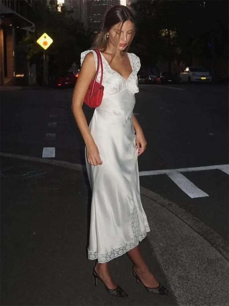 Patchwork Satin Lace Maxi Dress – Elegant V-Neck Evening Gown