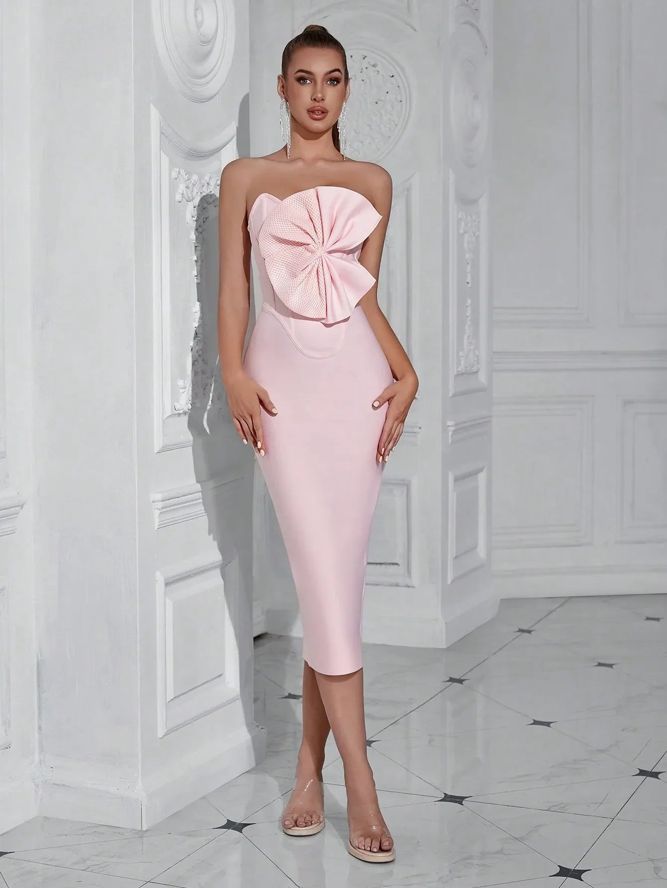 Elegant Strapless Sheath Midi Dress