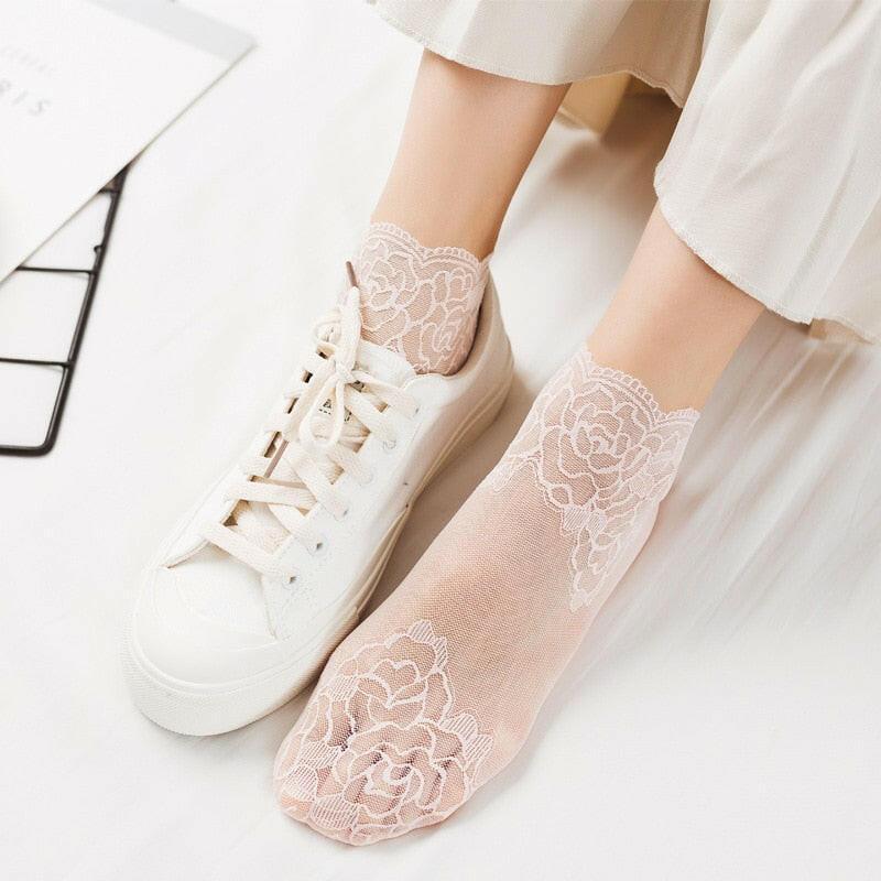 Best Seller Women's Lace Socks Classic Floral Pattern for Any Outfit