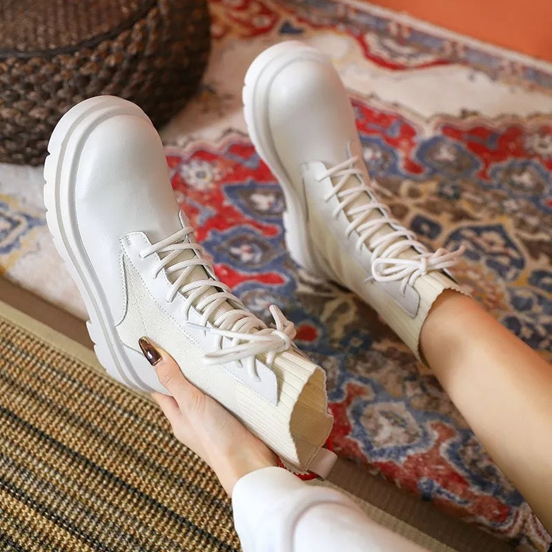 Luna Boots